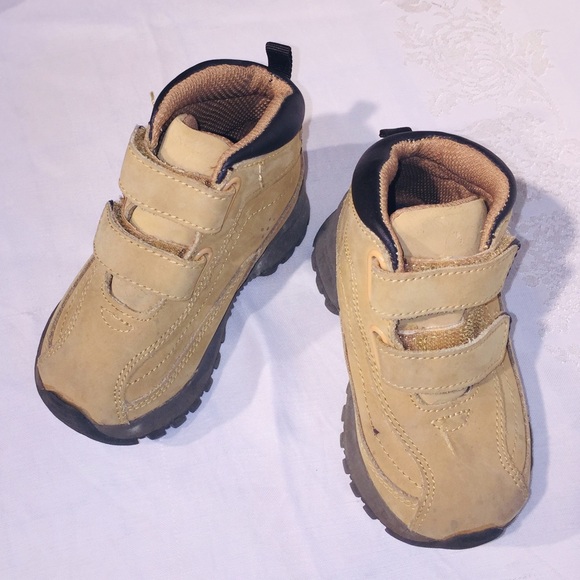 CHEROKEE Other - Toddler’s boots size 6 CHEROKEE *Two items for $17